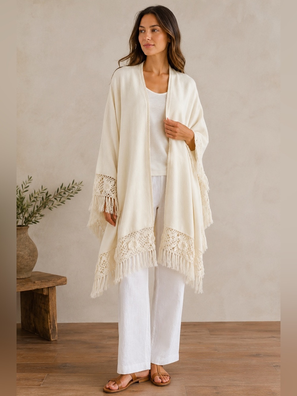 Invisible World 100% Alpaca Handmade Peru Ivory Lace Fringe Poncho Shawl OS